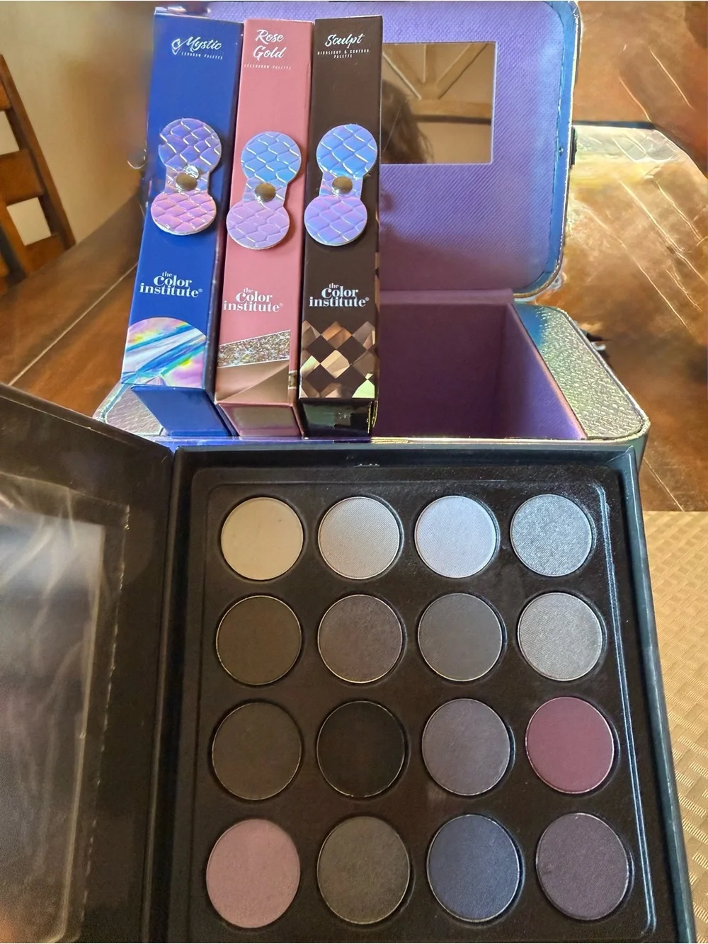 #NIB the Color Institute 5 Palette Mermaid Case